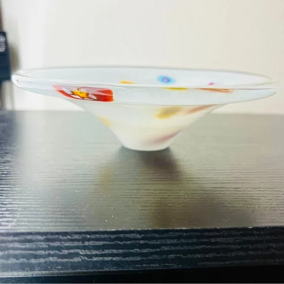 Vintage Lavorazione Murano Millefiori White Glass CenterPiece Bowl Italy